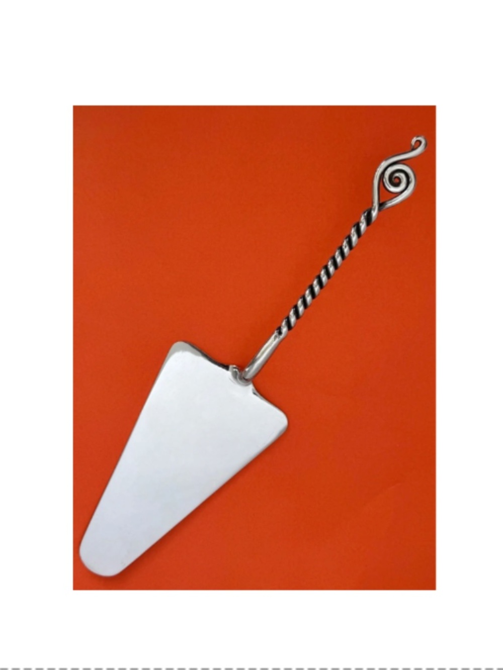 Treble Clef Cake/Pie Server World Market MAROC Stainless Twisted Handle music